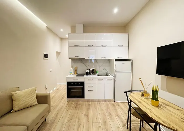 Aj Apartments, Hidden Gem In The Heart Of Lejlighed