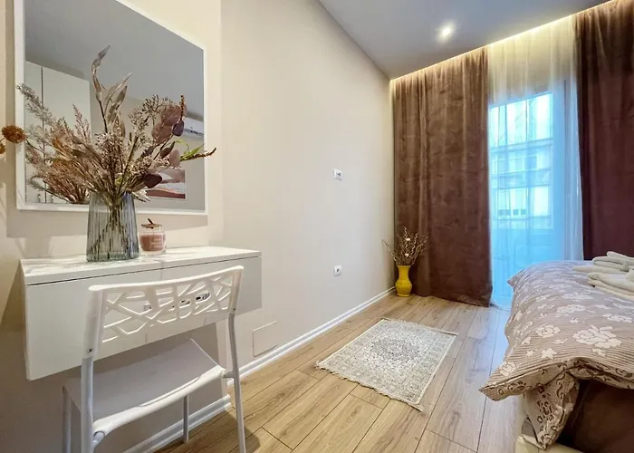 Aj Apartments, Hidden Gem In The Heart Of Lejlighed *